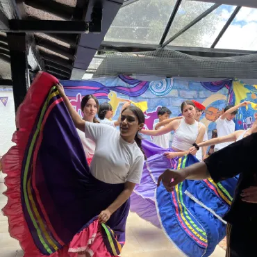https://colegio.desarrolloicono.com.co/wp-content/uploads/2026/06/enfoqueartisticofinal.webp